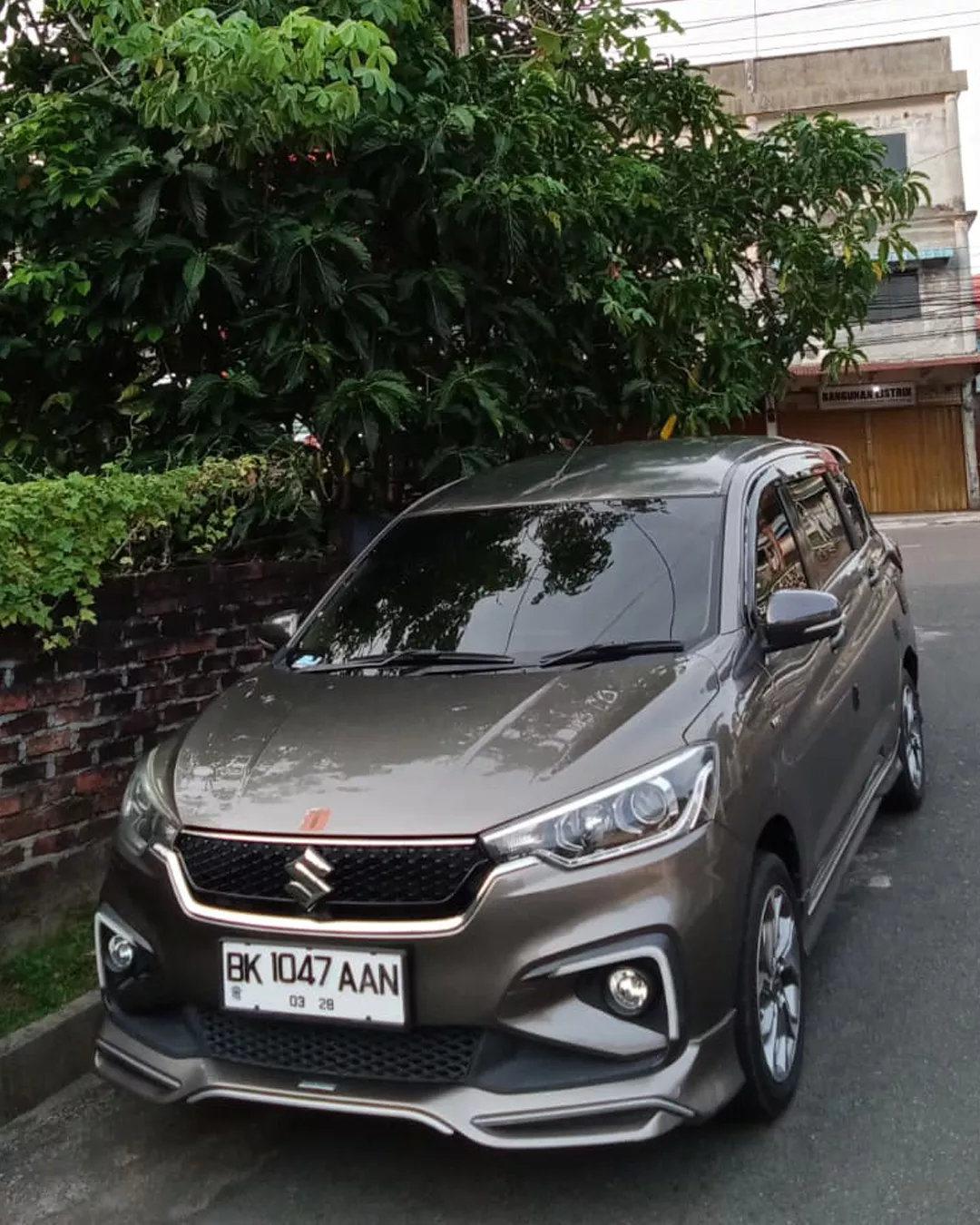 Unit 2 All New Ertiga dari ARJ Rentcar & Travel siap disewa 24 jam di wilayah Bintan dan Tanjung Pinang, cocok untuk mobil keluarga modern.