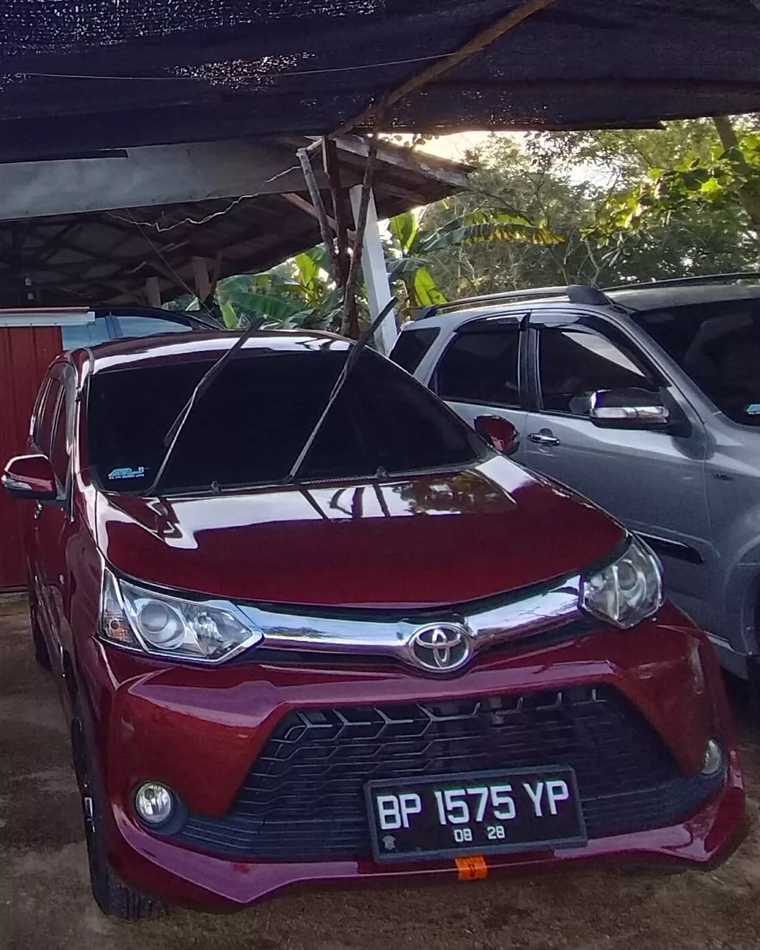 Grand Veloz merah hati tersedia untuk layanan rental mobil 24 jam di Bintan dan Tanjung Pinang, bisa disewa lepas kunci atau dengan driver.